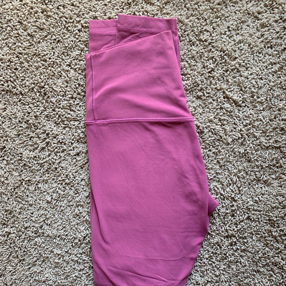 Pink Lululemon Align leggings - Picture 4 of 5